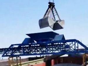 �^�gݔ�͙C�ļҺ�